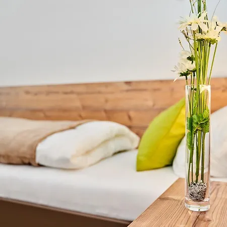 Huemer-park Voecklatal Hotel Zipf