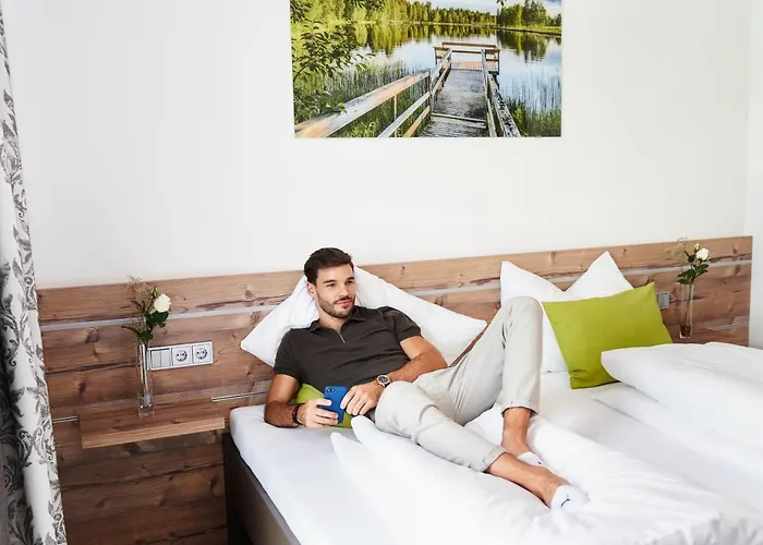 Hotel Huemer-park Voecklatal Zipf