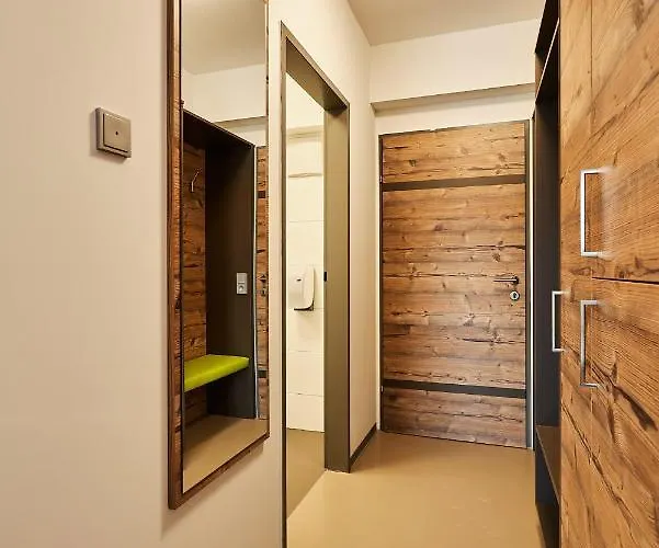 Huemer-park Voecklatal 3* Zipf