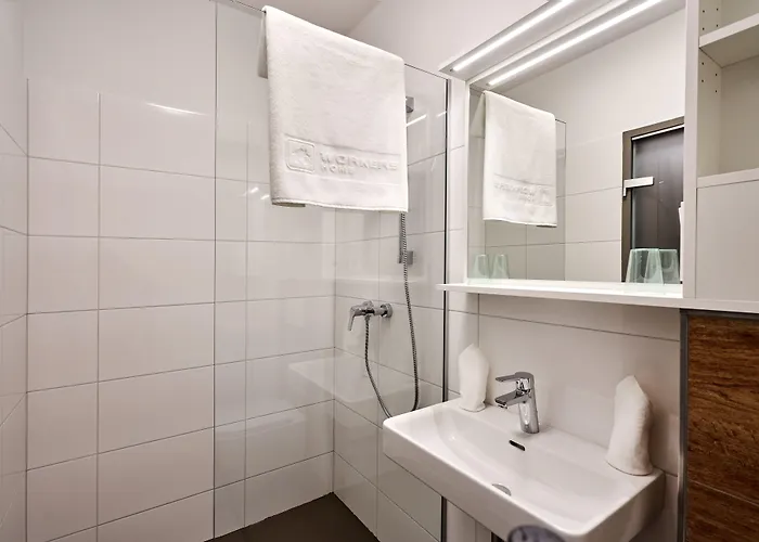 Hotel Huemer-park Voecklatal